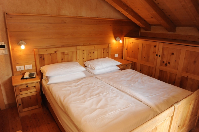 Imagen de la habitación del Hotel Helvetia, Livigno. Foto 10