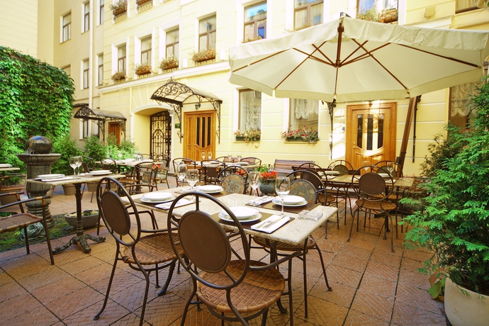 Imagen del bar/restaurante del Hotel Helvetia, San Petersburgo. Foto 8