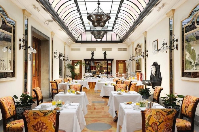 Imagen del bar/restaurante del Hotel Helvetia and Bristol Firenze – Starhotels Collezione. Foto 1