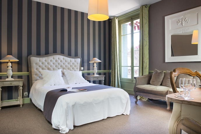 Imagen de la habitación del Hotel Helvie. Foto 12