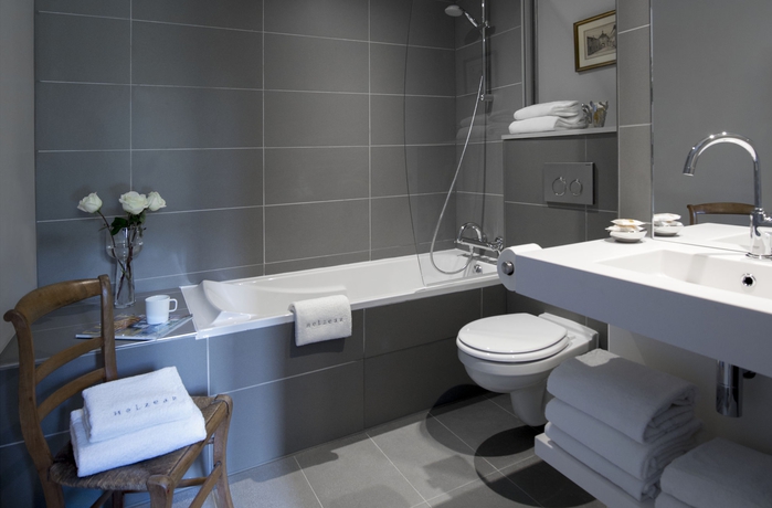 Imagen de la habitación del Hotel Helzear Champs Elysées Suites. Foto 3