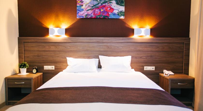 Imagen de la habitación del Hotel Hemingway. Foto 4