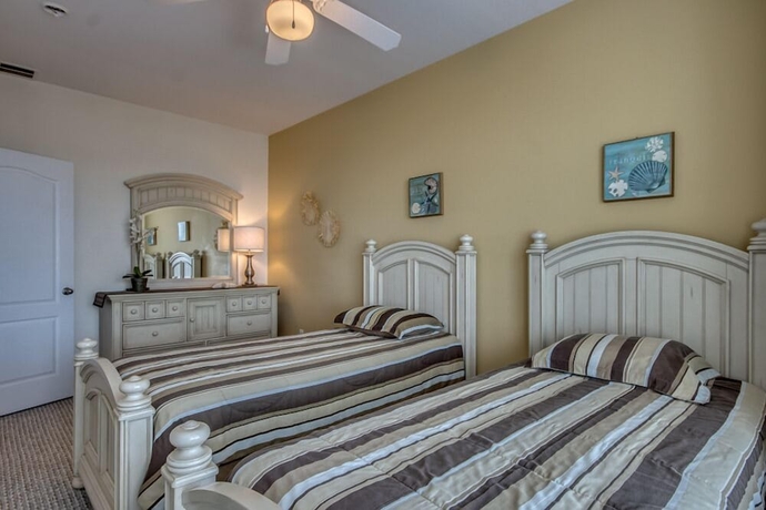 Imagen de la habitación del Hotel Hemingways By the Sea. Foto 10