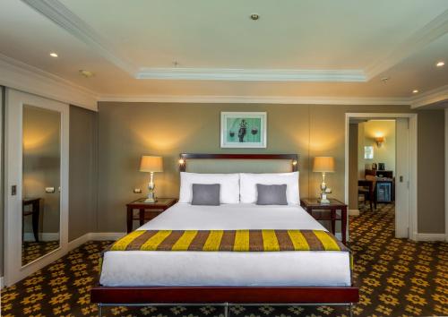 Imagen de la habitación del Hotel Hemingways. Foto 15