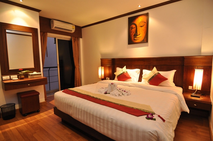 Imagen de la habitación del Hotel Hemingway's. Foto 9