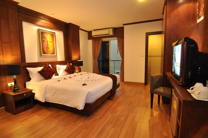 Imagen de la habitación del Hotel Hemingway's. Foto 10