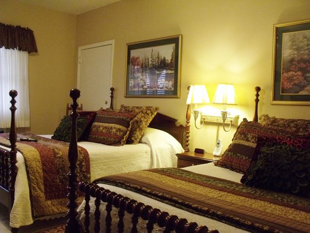 Imagen general del Hotel Hemlock Inn. Foto 2