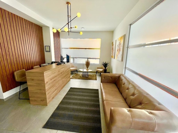 Imagen de los interiores del Hotel Hemma Bogot&aacute; Chapinero Premium Suites. Foto 16