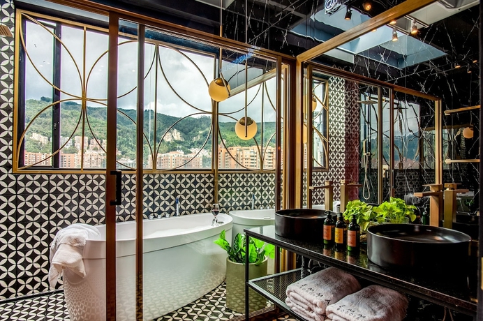 Imagen de la habitación del Hotel Hemma Bogotá Luxury Suites. Foto 10