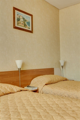 Imagen de la habitación del Hotel Hemus. Foto 8