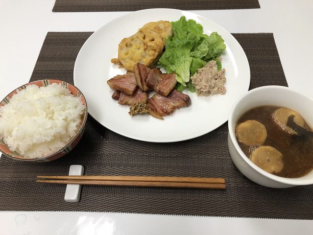 Imagen del bar/restaurante del Hotel Hen da Kara. Foto 2