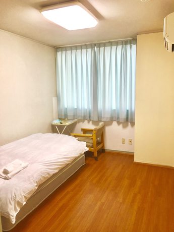 Imagen de la habitación del Hotel Hen da Kara. Foto 9