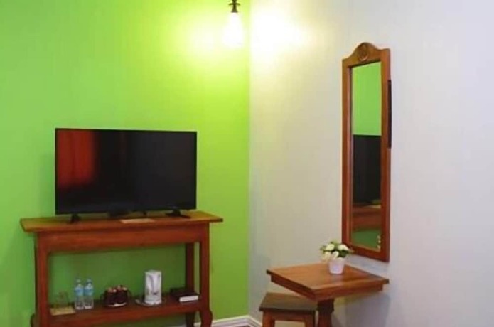 Imagen de la habitación del Hotel Henady Inn Annex. Foto 19