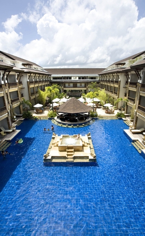 Imagen de la piscina del Hotel Henann Regency Resort and Spa. Foto 16