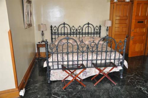 Imagen de la habitación del Hotel Henderson Castle Inn. Foto 16