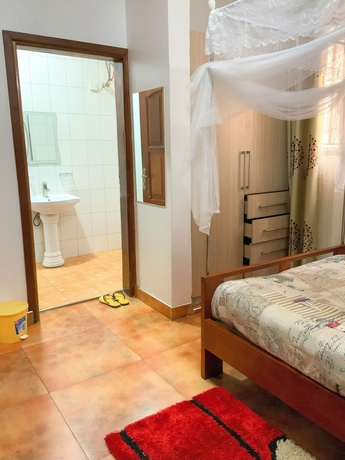 Imagen de la habitación del Hotel Hendo. Foto 9