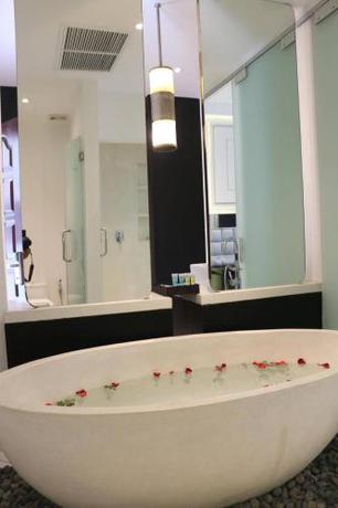 Imagen de la habitación del Hotel Hengly Mohasambath Hotel & Spa. Foto 19