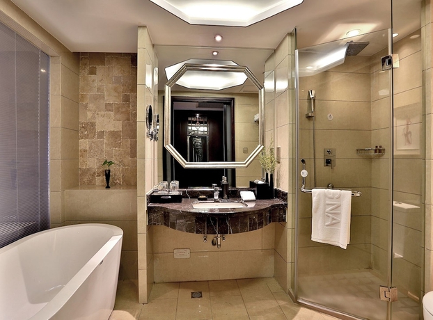 Imagen de la habitación del Hotel Hengna International. Foto 18