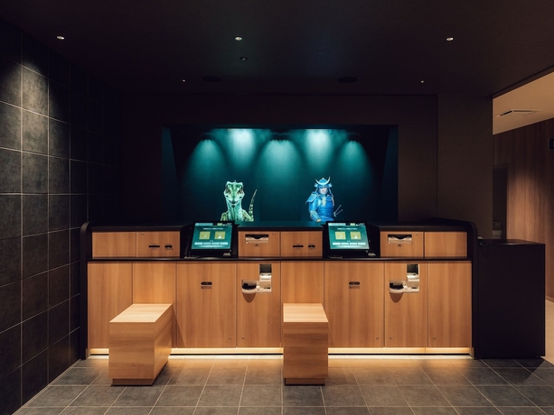 Imagen de los interiores del Hotel Henn Na Premier Sendai Kokubuncho. Foto 15