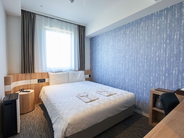Imagen de la habitación del Hotel Henna Komatsu Ekimae. Foto 4