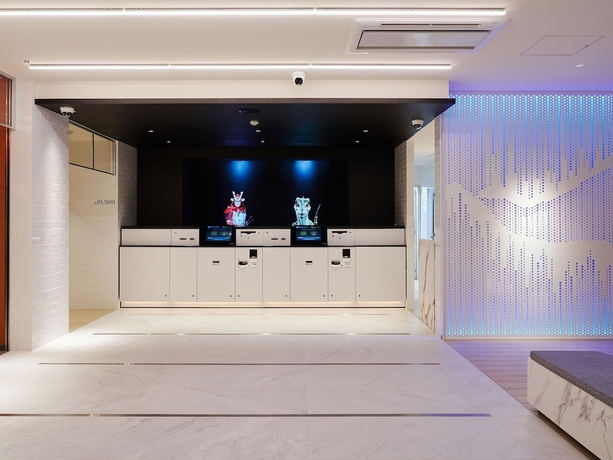Imagen de los interiores del Hotel Henna Komatsu Ekimae. Foto 14
