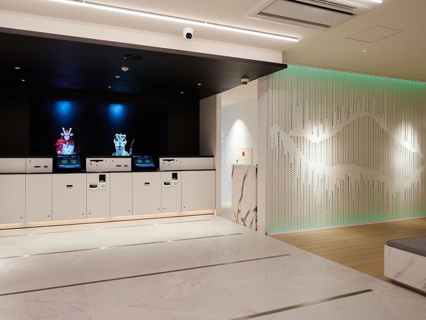 Imagen de los interiores del Hotel Henna Komatsu Ekimae. Foto 18