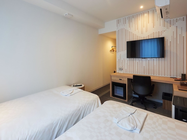 Imagen de la habitación del Hotel Henna Komatsu Ekimae. Foto 8