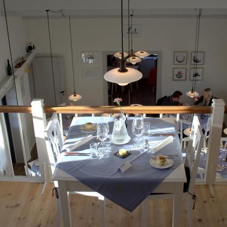 Imagen del bar/restaurante del Hotel Henne M&oslash;lle &Aring; Badehotel. Foto 2