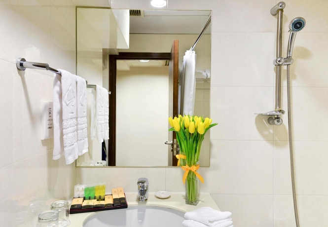 Imagen de la habitación del Hotel Hennessy. Foto 6