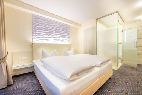 Imagen de la habitación del Hotel Hennies. Foto 8