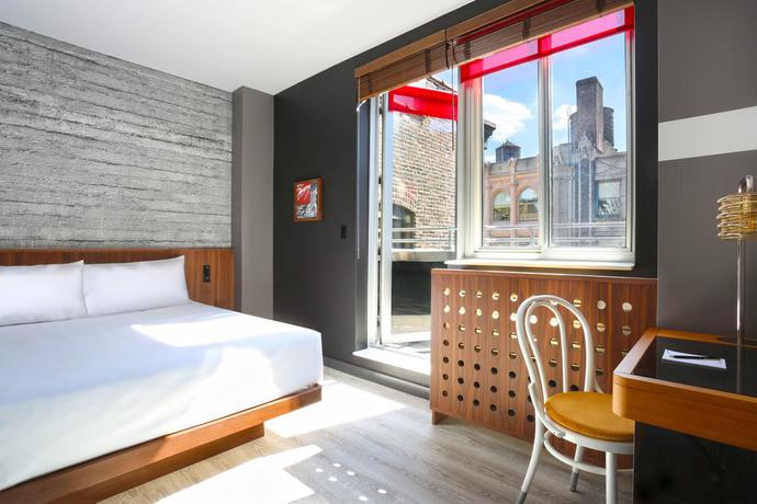 Imagen de la habitación del Hotel Henri. Foto 7