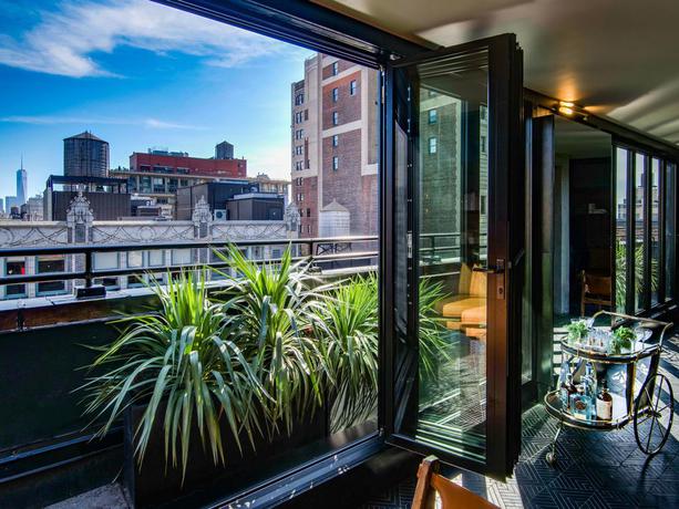 Imagen de los exteriores del Hotel Henri. Foto 12