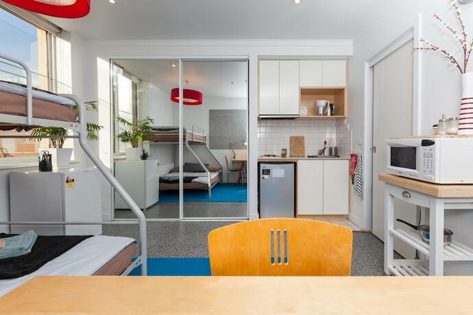 Imagen general del Hotel Henrietta, Carlton Studio Apartment. Foto 2