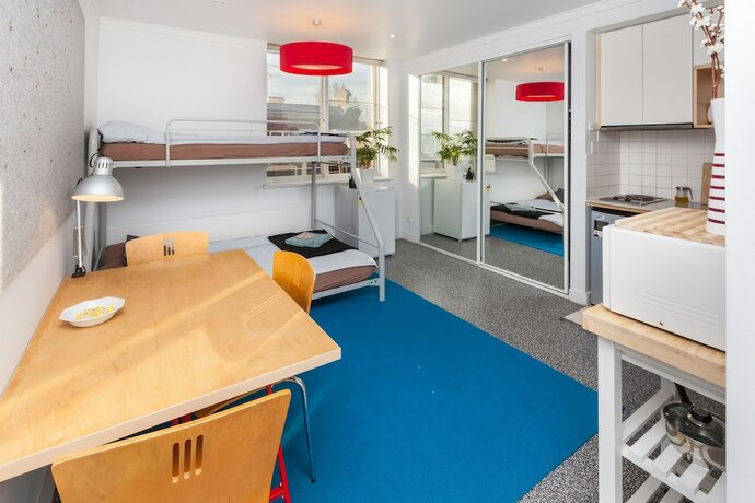 Imagen general del Hotel Henrietta, Carlton Studio Apartment. Foto 9