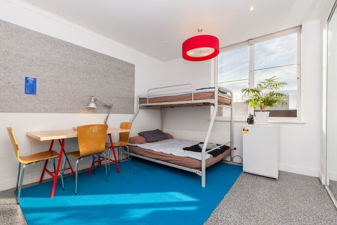 Imagen general del Hotel Henrietta, Carlton Studio Apartment. Foto 10