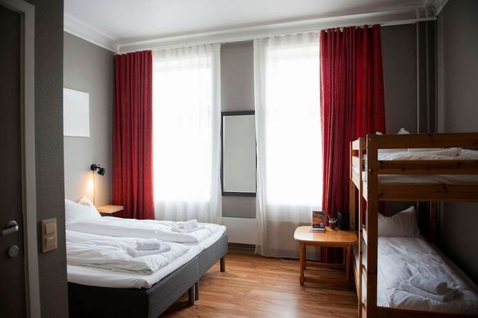 Imagen de la habitación del Hotel Henriksl. Foto 14