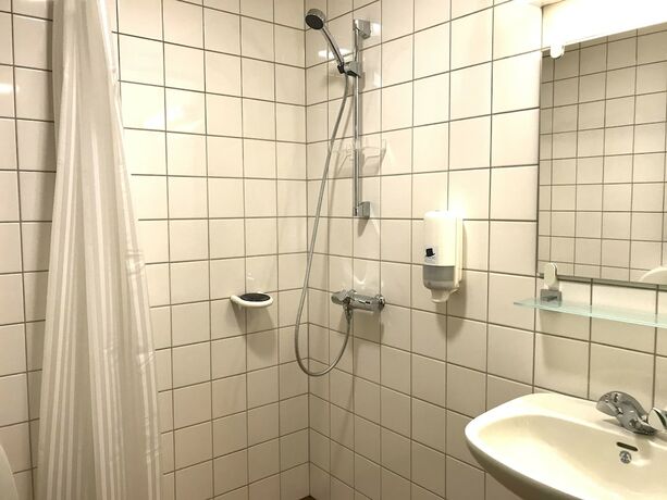 Imagen general del Hotel Henriksl. Foto 10