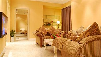 Imagen de los interiores del Hotel Henry Business. Foto 11