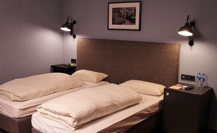 Imagen de la habitación del Hotel Henry, Dreieich. Foto 7