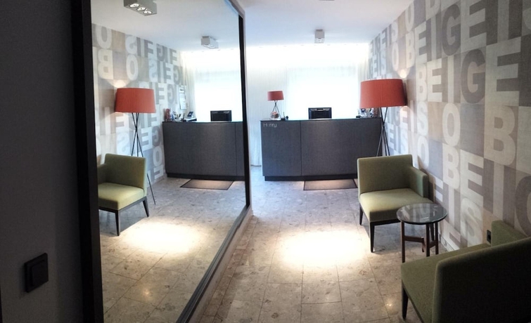 Imagen de los interiores del Hotel Henry, Dreieich. Foto 15