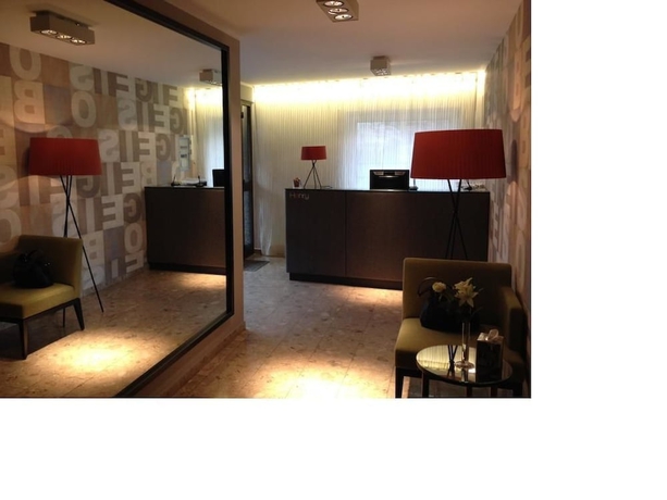 Imagen de los interiores del Hotel Henry, Dreieich. Foto 16