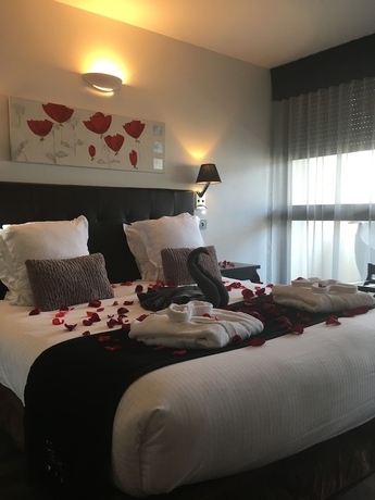 Imagen de la habitación del Hotel Henry Ii. Foto 2