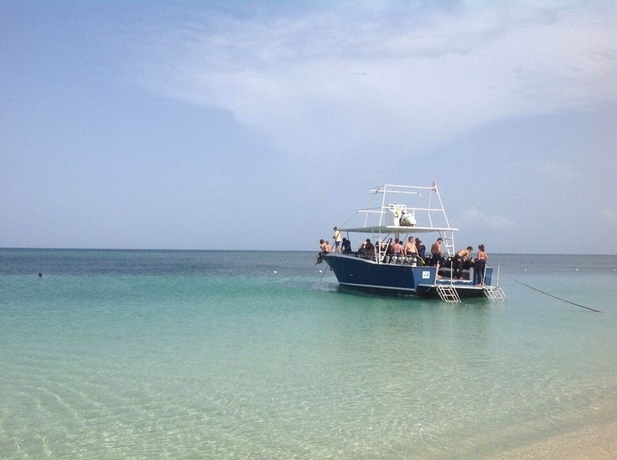 Imagen de los exteriores del Hotel Henry Morgan Resort - All Inclusive. Foto 8