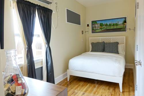 Imagen de la habitación del Hotel Henry Norman. Foto 12