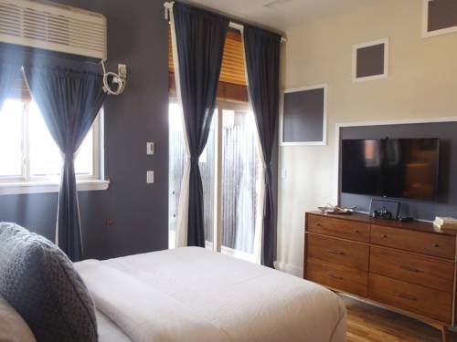 Imagen de la habitación del Hotel Henry Norman. Foto 15