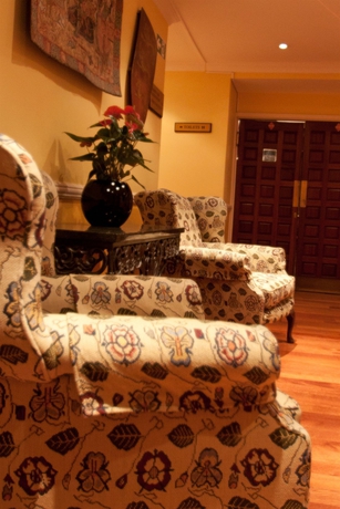 Imagen de los interiores del Hotel Henry VIII. Foto 6