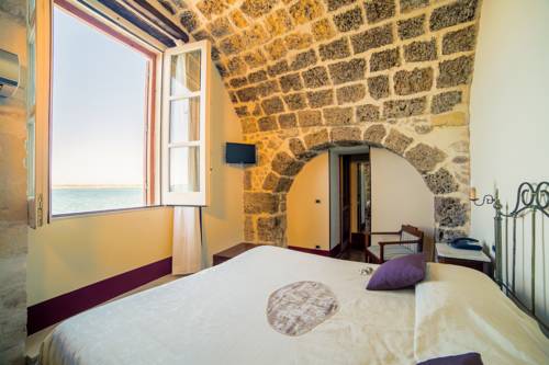 Imagen de la habitación del Hotel Henry's House. Foto 1