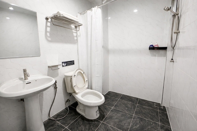 Imagen de la habitación del Hotel Henry\'s House. Foto 11