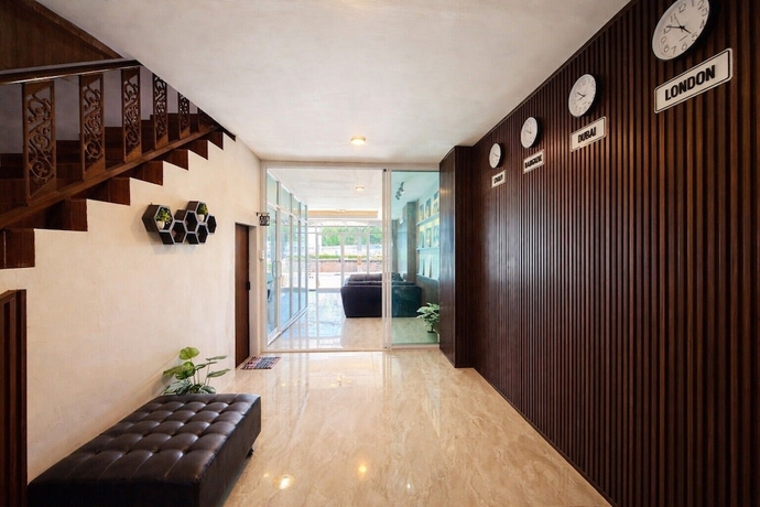 Imagen de los interiores del Hotel Henry\'s House. Foto 13