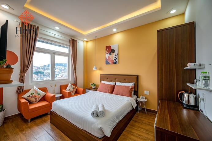 Imagen de la habitación del Hotel Hera Boutique. Foto 20